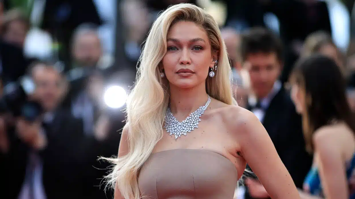Dreaming About Gigi Hadid Meaning and Interpretation elonmurskkkkkkkkk