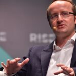 cryptocom now offers tokenized stock derivatives as crypto markets move into stocks SNSTNSKW