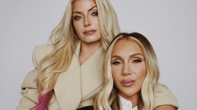 wwe trailblazers what alexa bliss and charlotte flair redefined about women in wrestling Oakalf8d